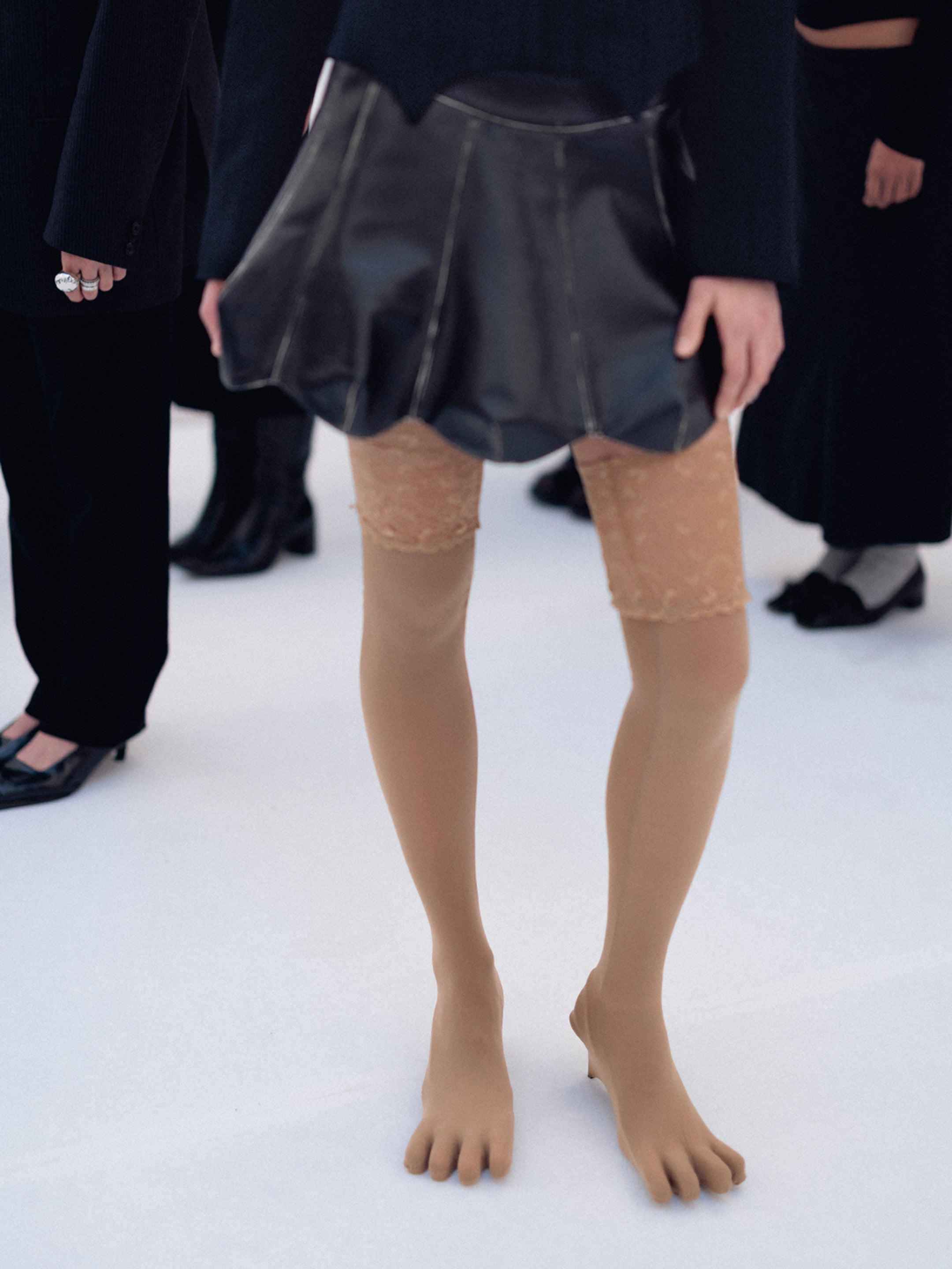KORNELIA LARVA LEATHER SKIRT