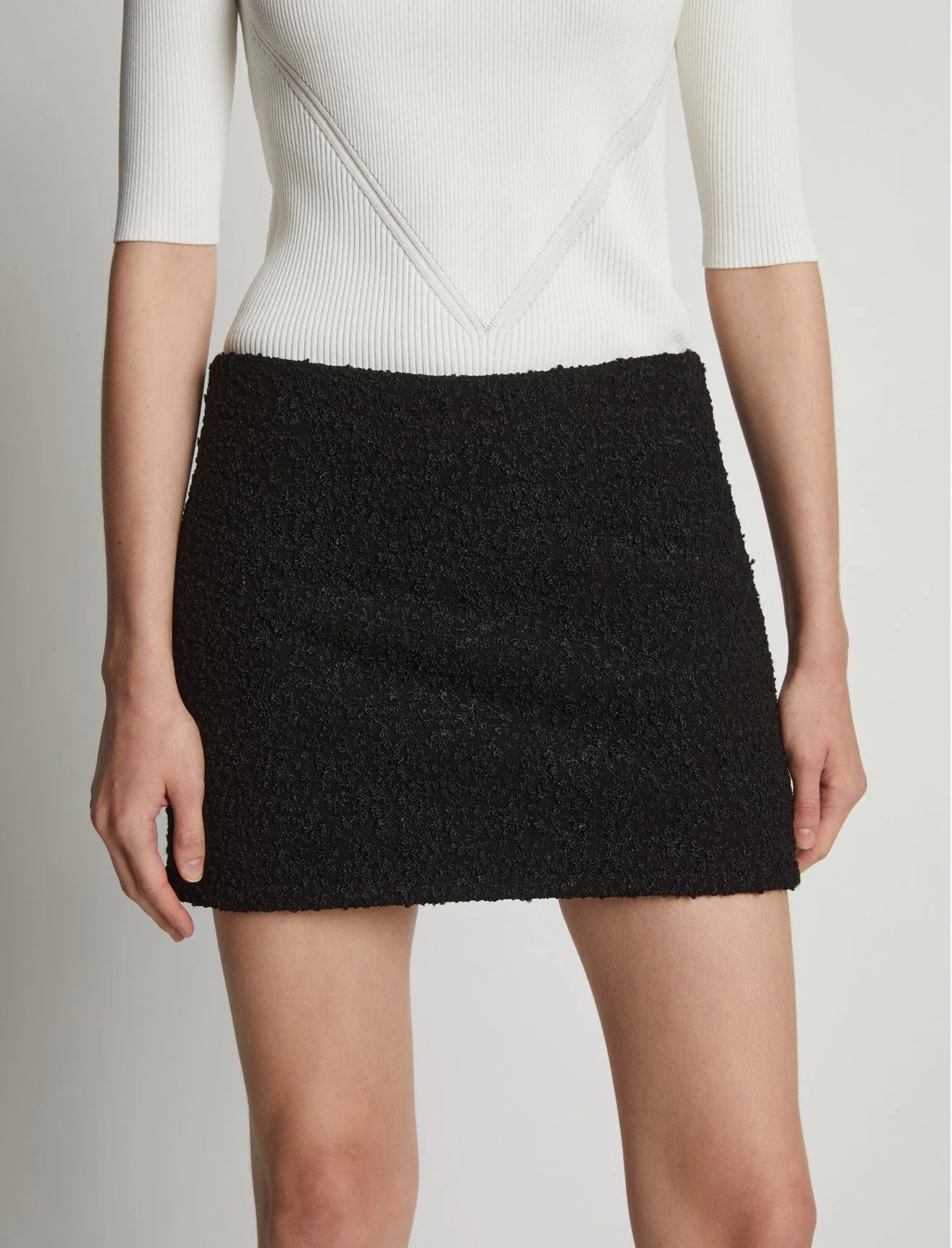 STRETCH BOUCLE MINI SKIRT B