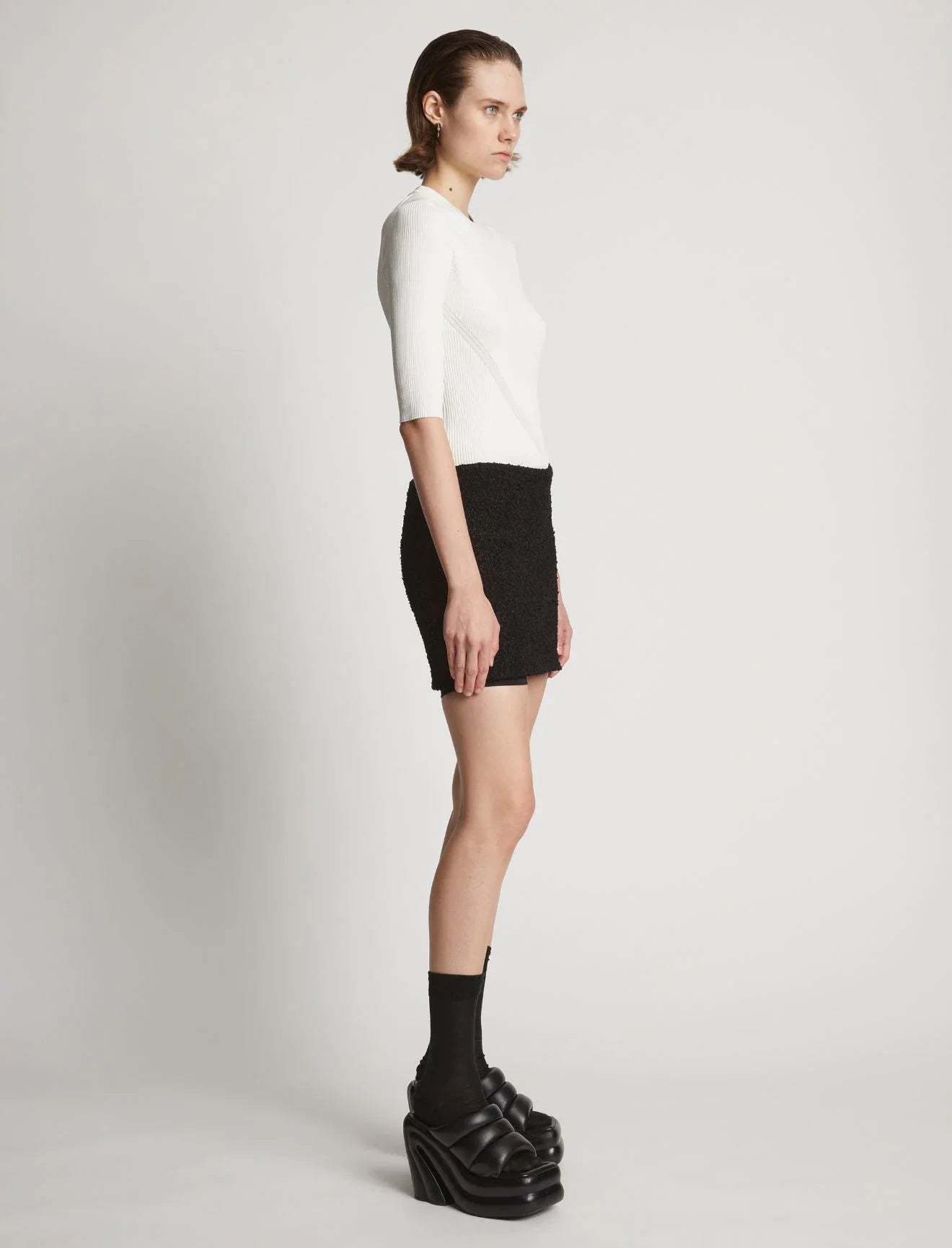 STRETCH BOUCLE MINI SKIRT B