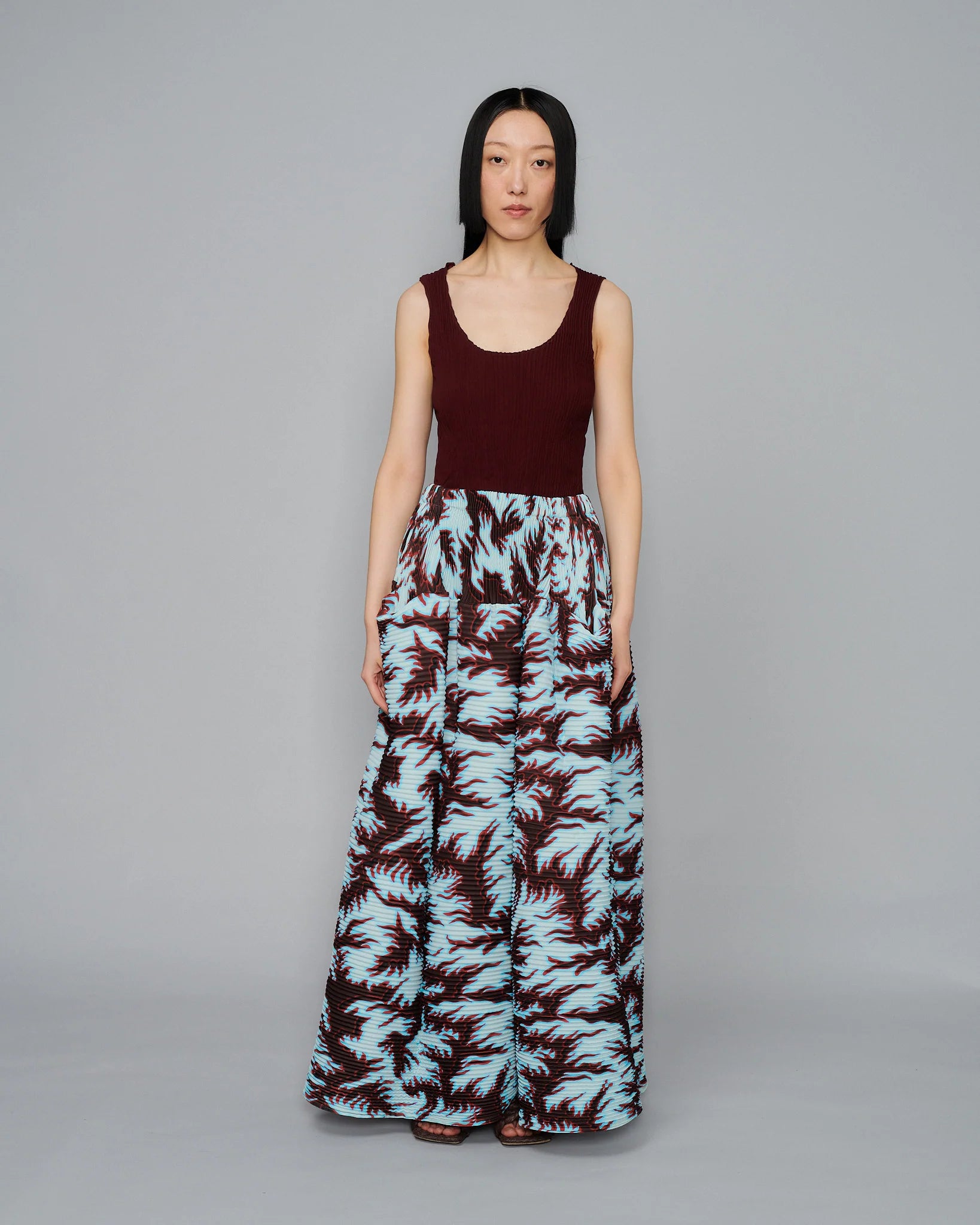 HANDPLEATED KENZA SKIRT IN GRISU