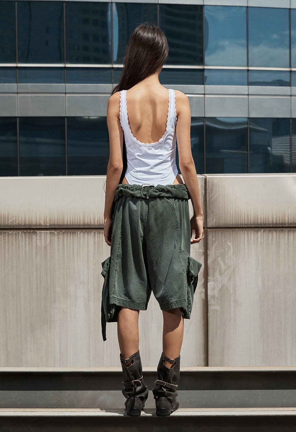 LACE TRIM BODYSUIT WHITE