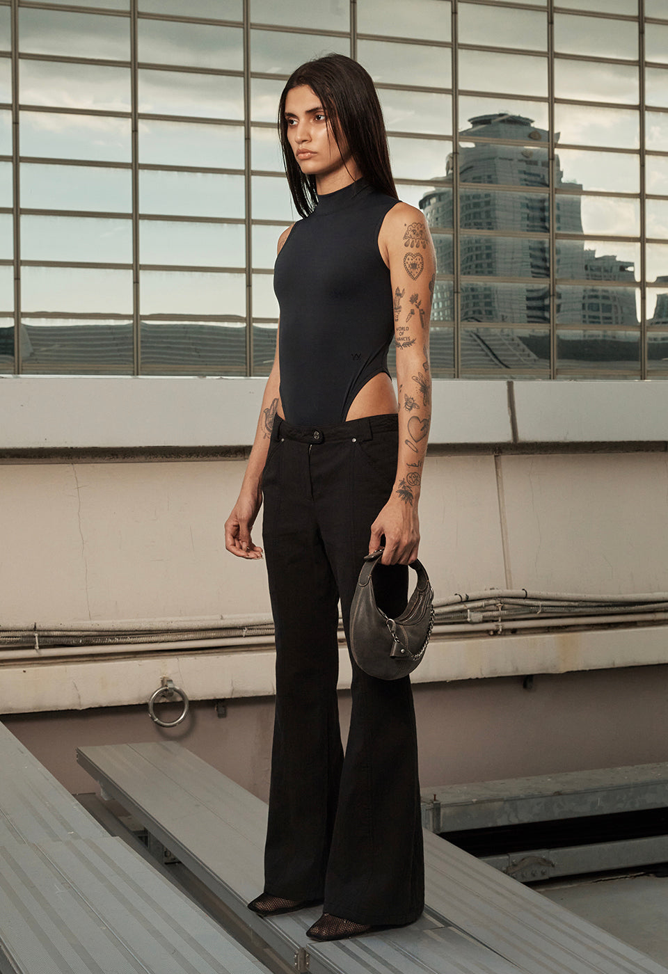 TURTLENECK BODYSUIT BLACK