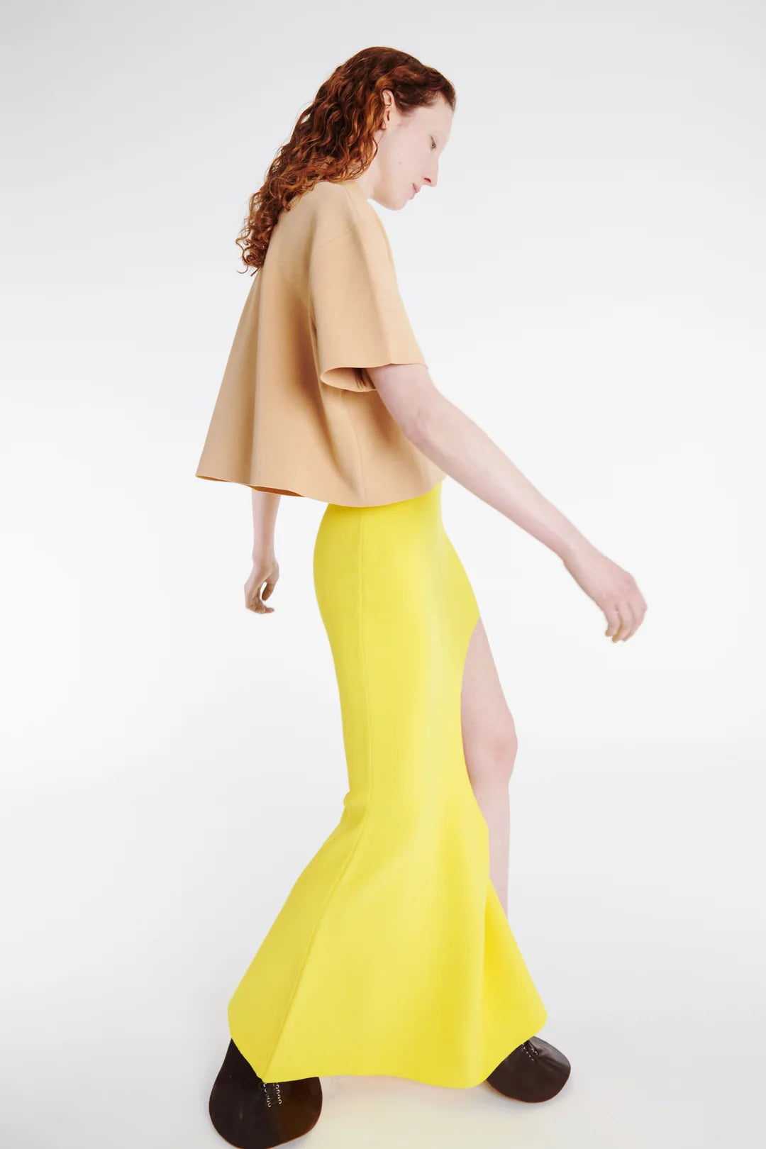 Knitted Flared Skirt With Cut Out