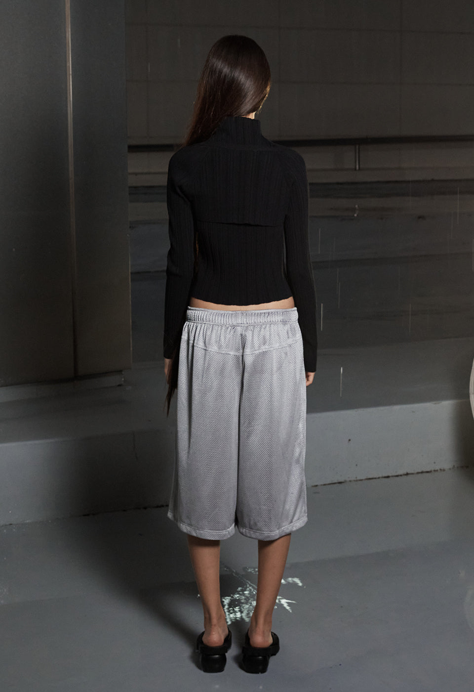 PLEATED ZIP KNIT VEST BLACK