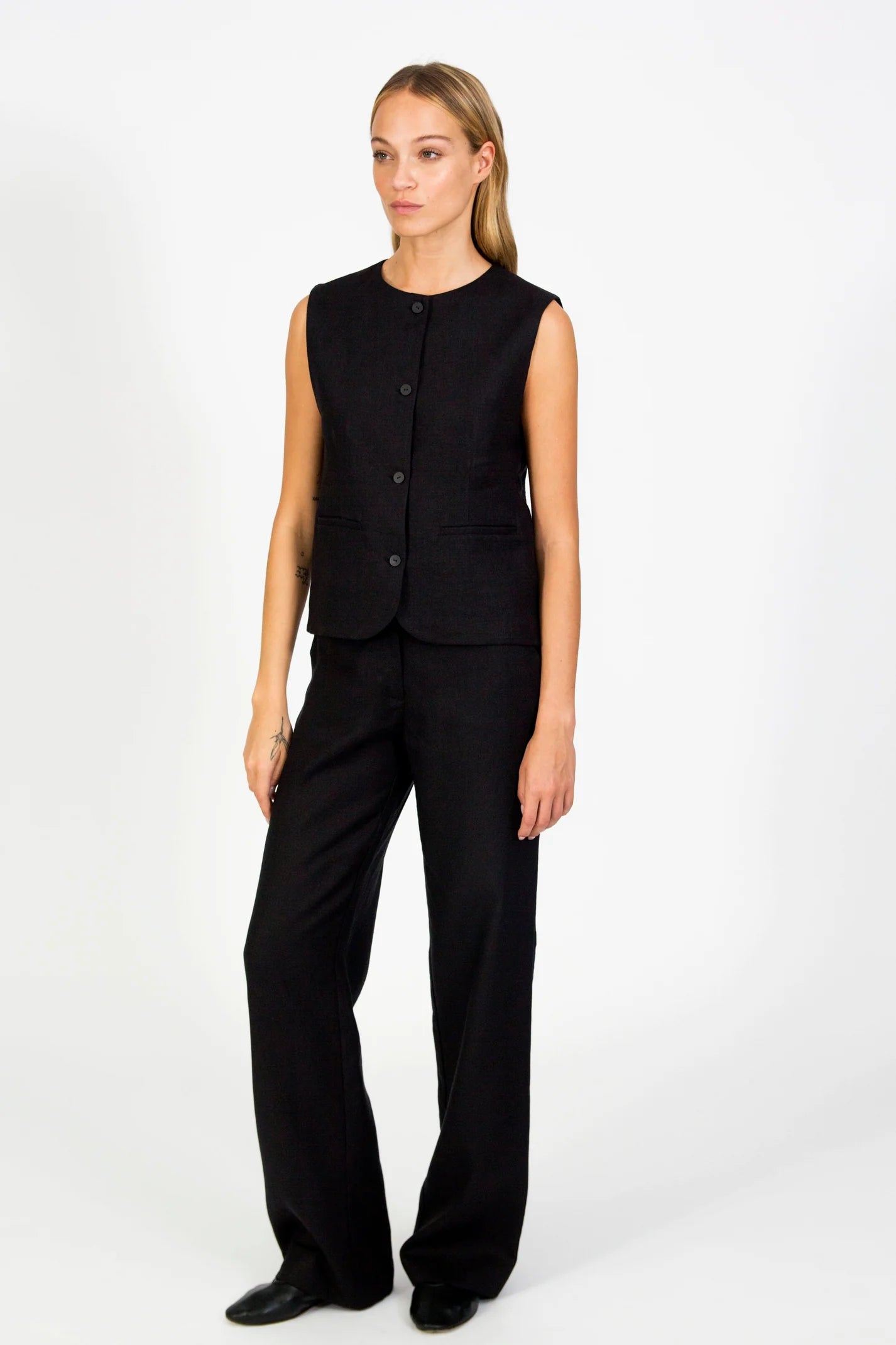 ODEON VEST