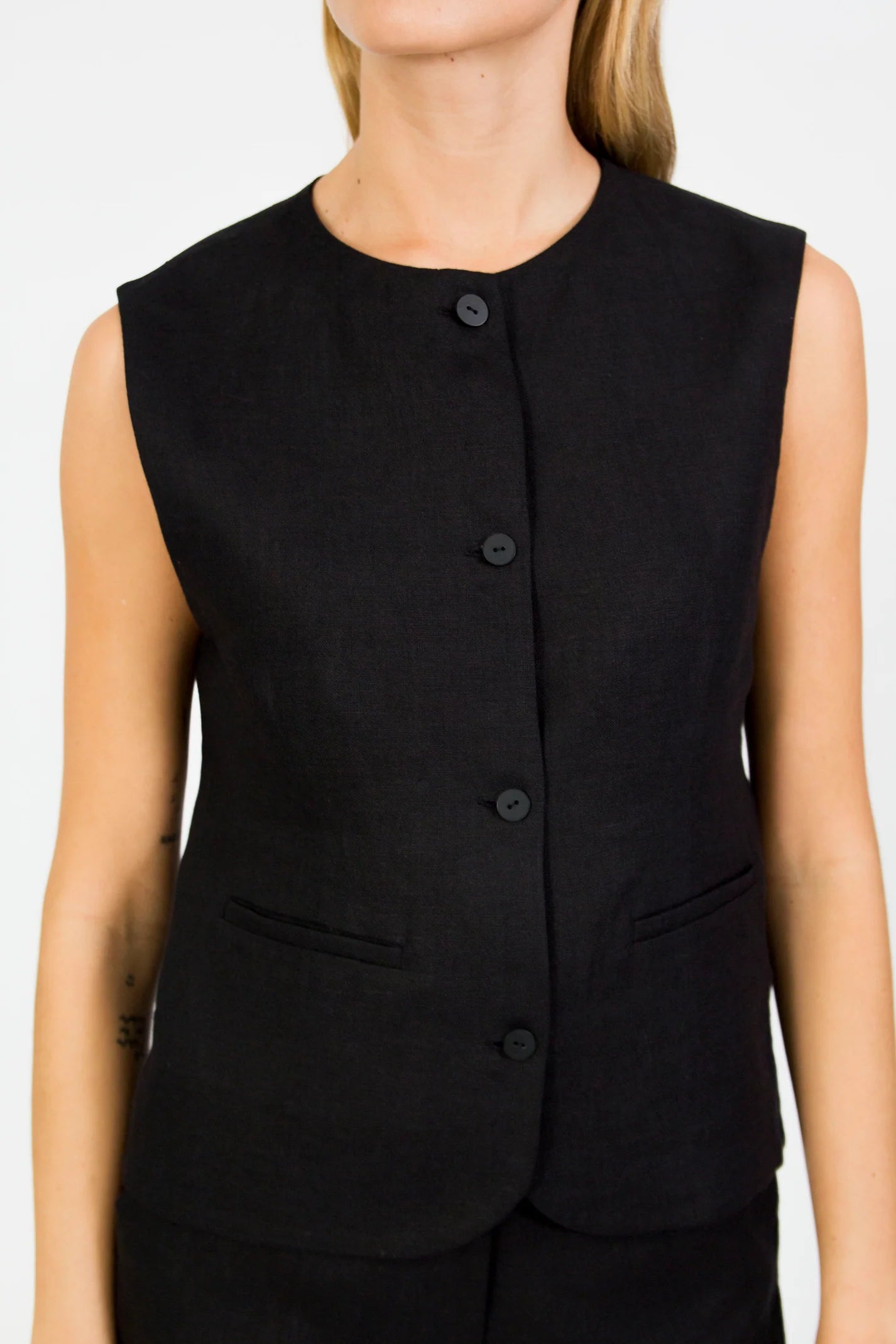 ODEON VEST