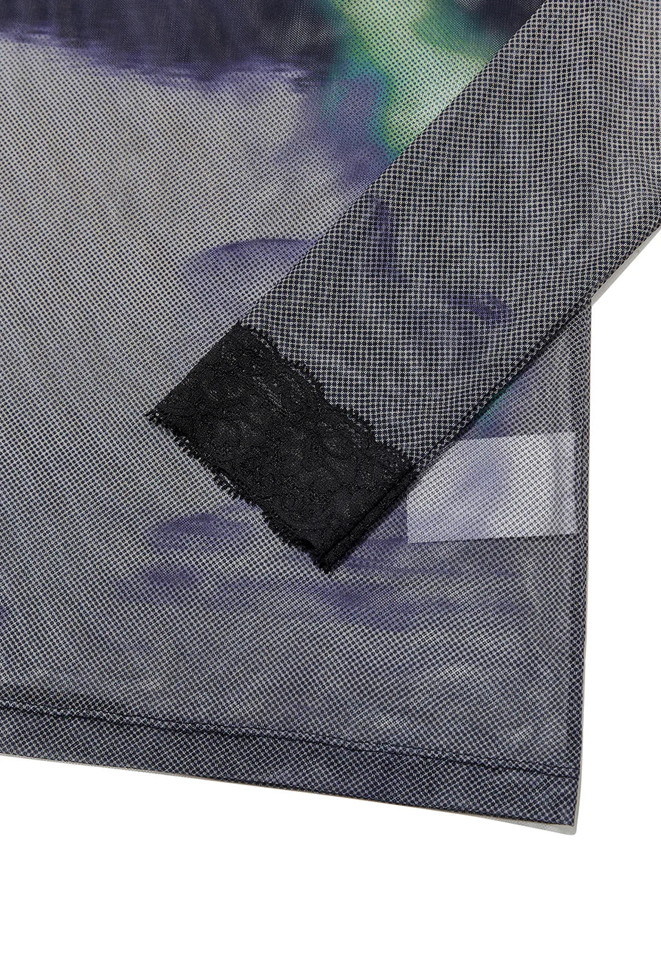 DAWN GRAPHIC MESH TOP NAVY