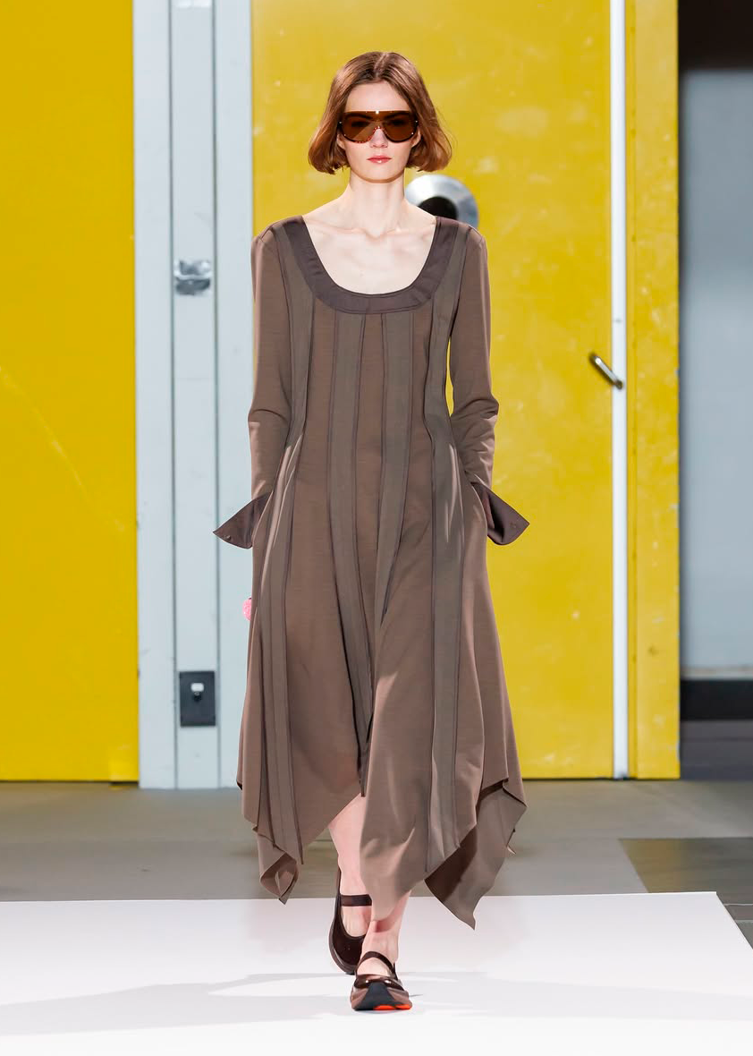 Open-back Bow Dress