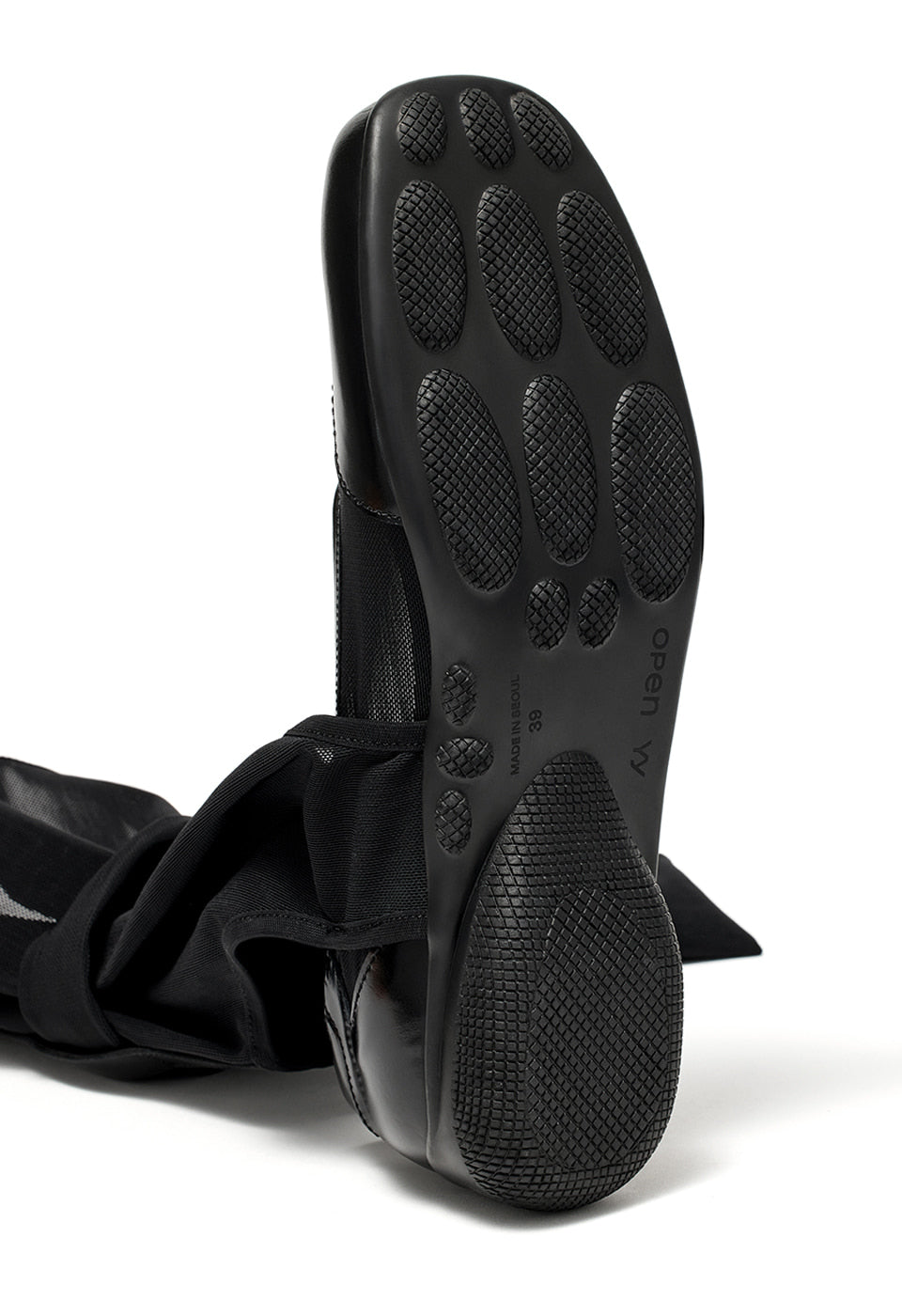 MESH RIBBON CUT-OUT BOOTS