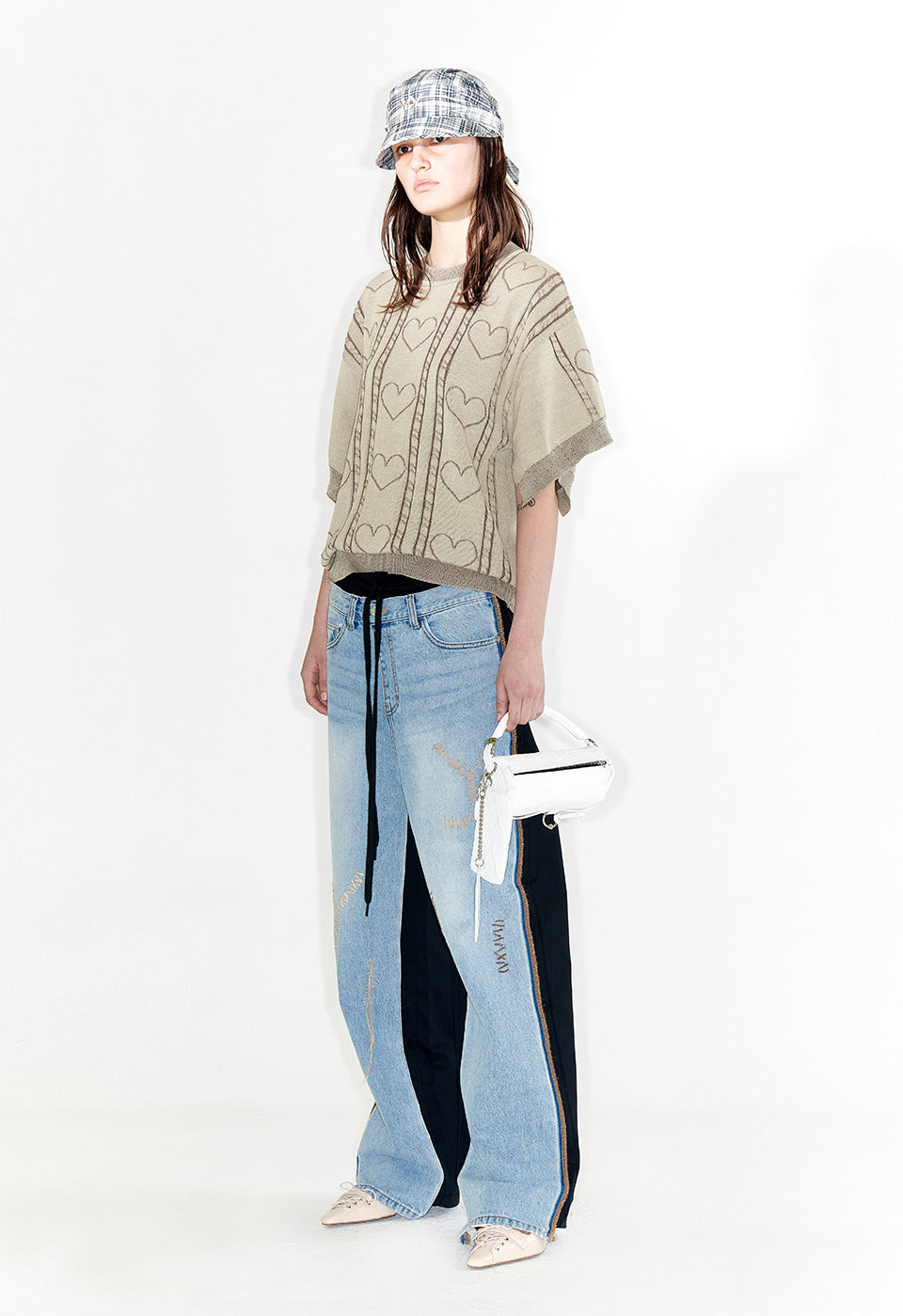PILLOW HANDLE MINI BAG WHITE