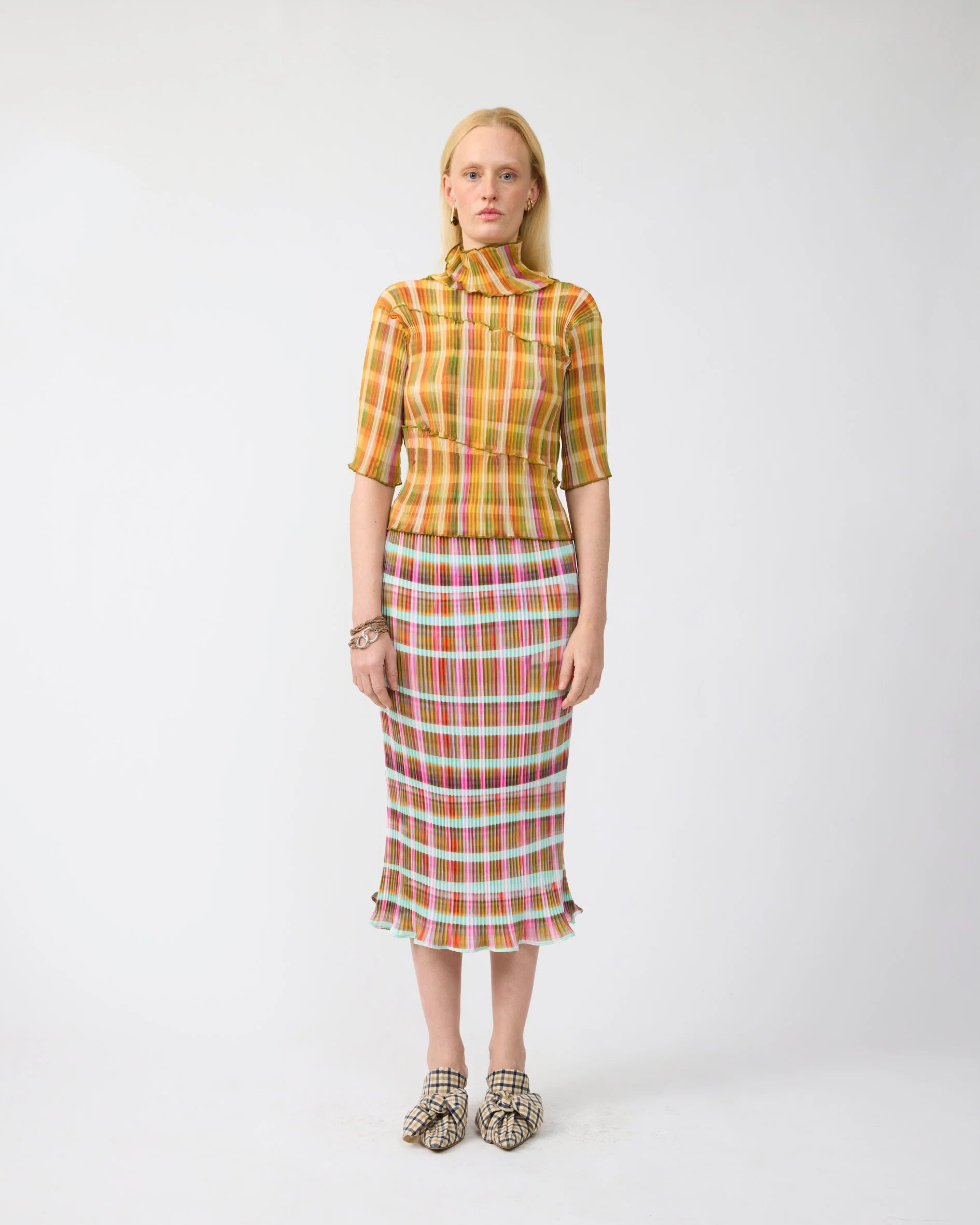 Lasse Pleated Top in Tarek