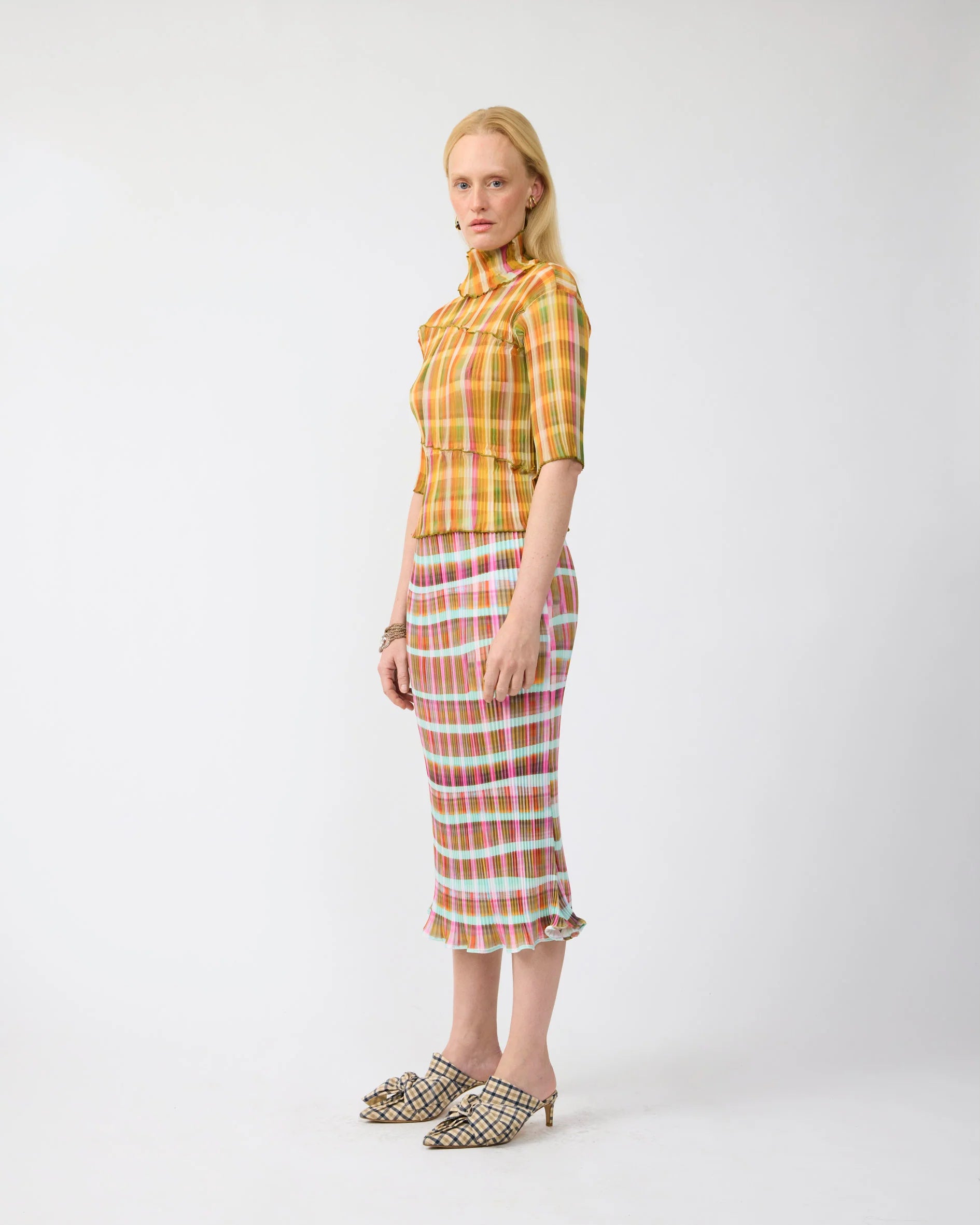 Lasse Pleated Top in Tarek