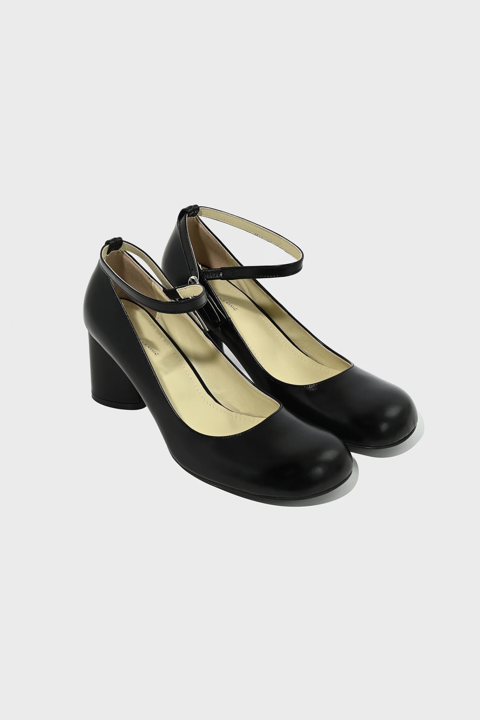 ANKLE STRAP HEEL