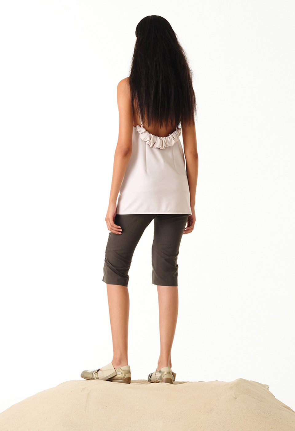 GATHERED CAPRI SHORTS