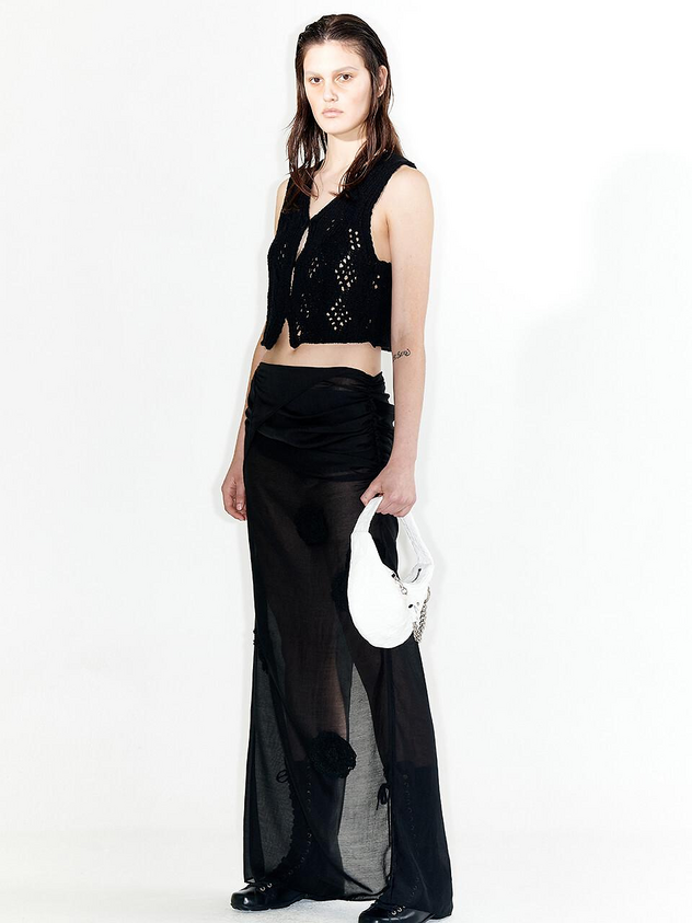 ARGYLE POINTELLE KNIT VEST BLACK