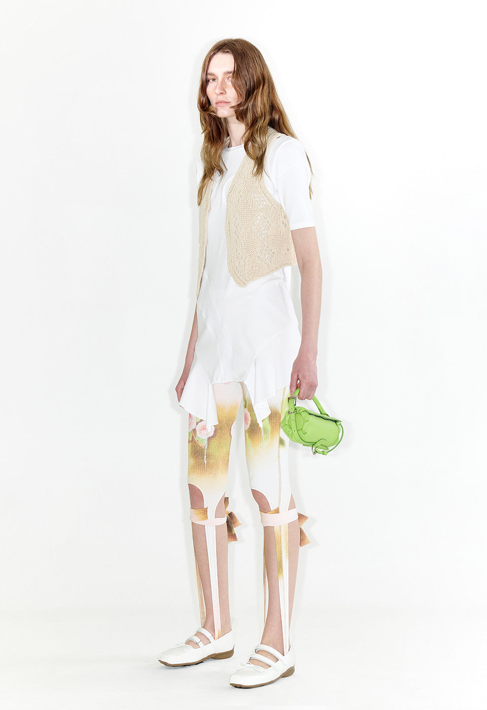 ARGYLE POINTELLE KNIT VEST BEIGE