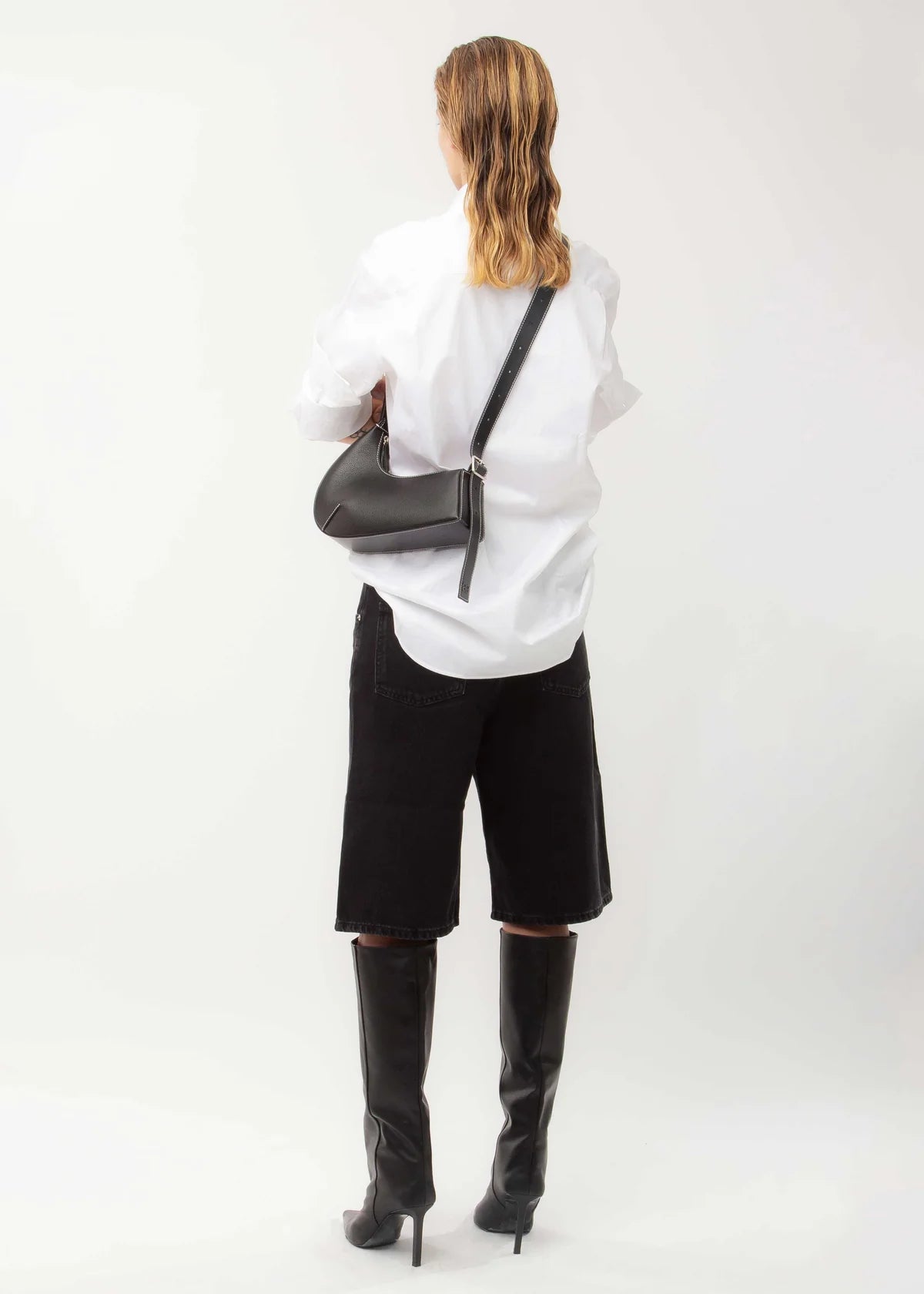 Petit Gondol Black Grained