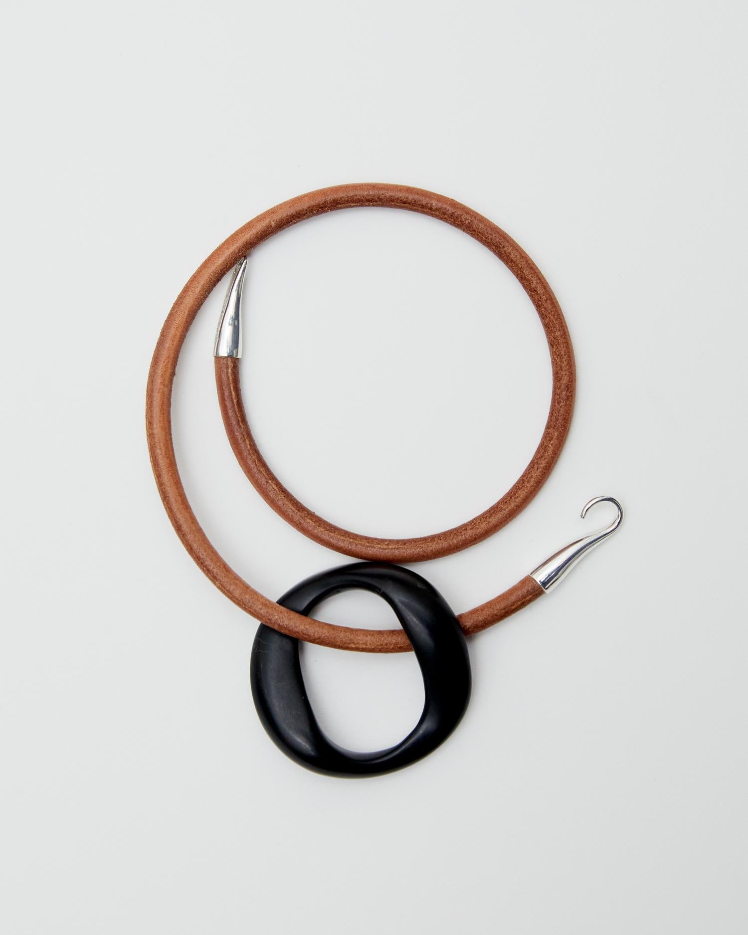 E POI BRACELET/NECKLACE (Black Agate)