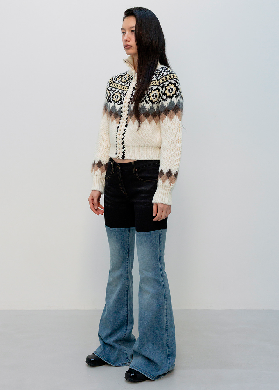 COLOR BLOCK BOOTCUT JEANS