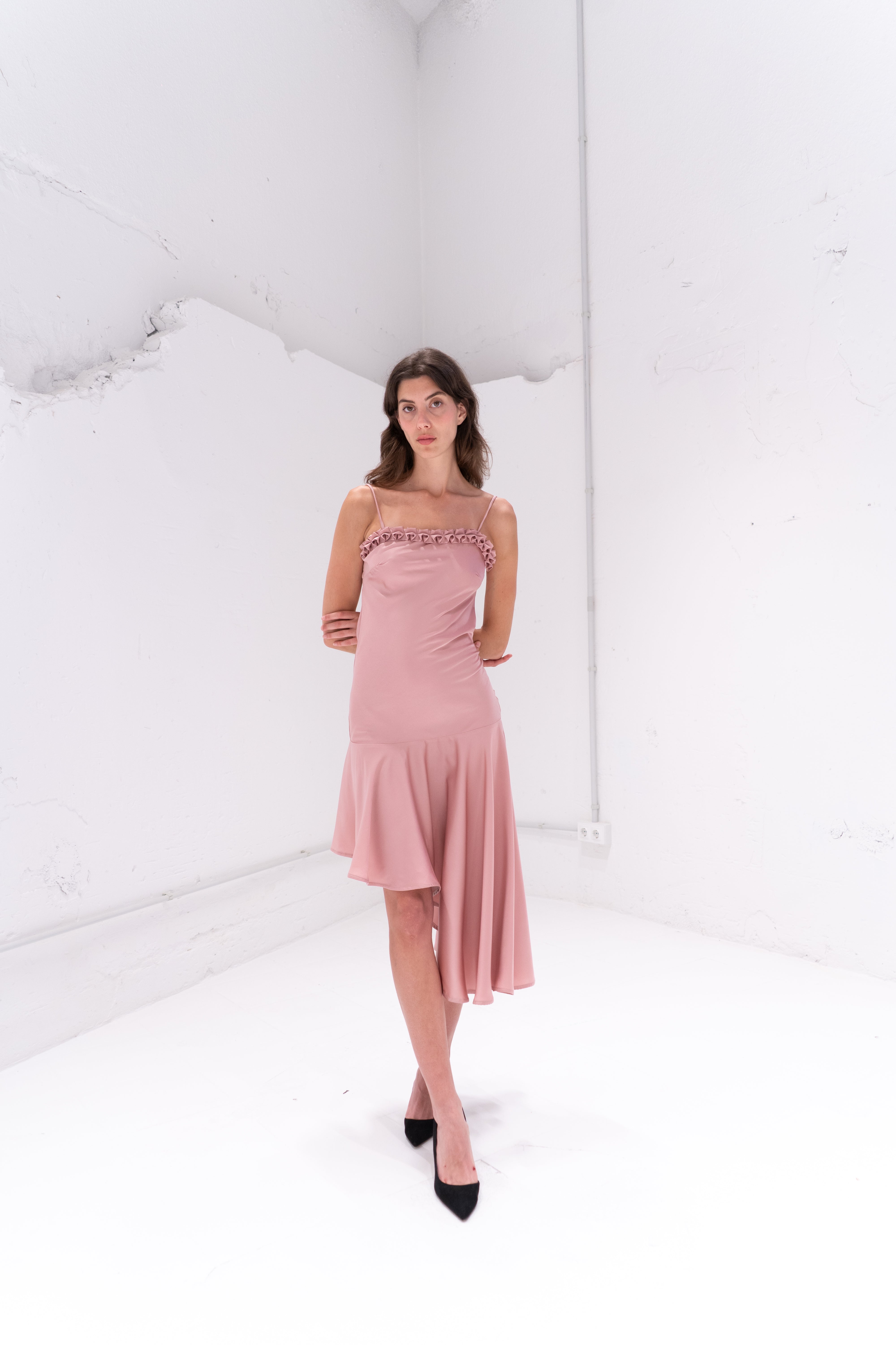 BAZAR DRESS IN PINK
