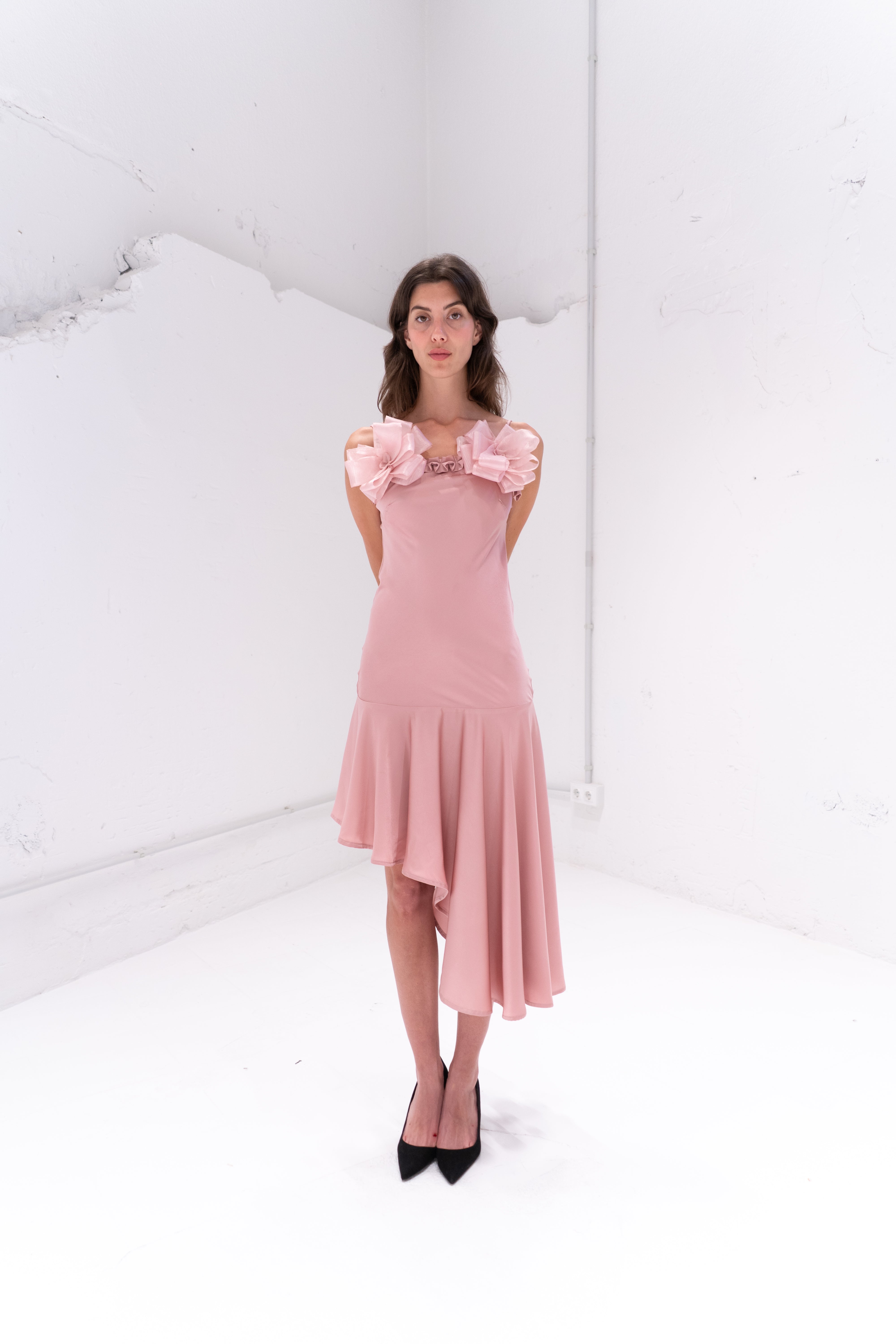 BAZAR DRESS IN PINK