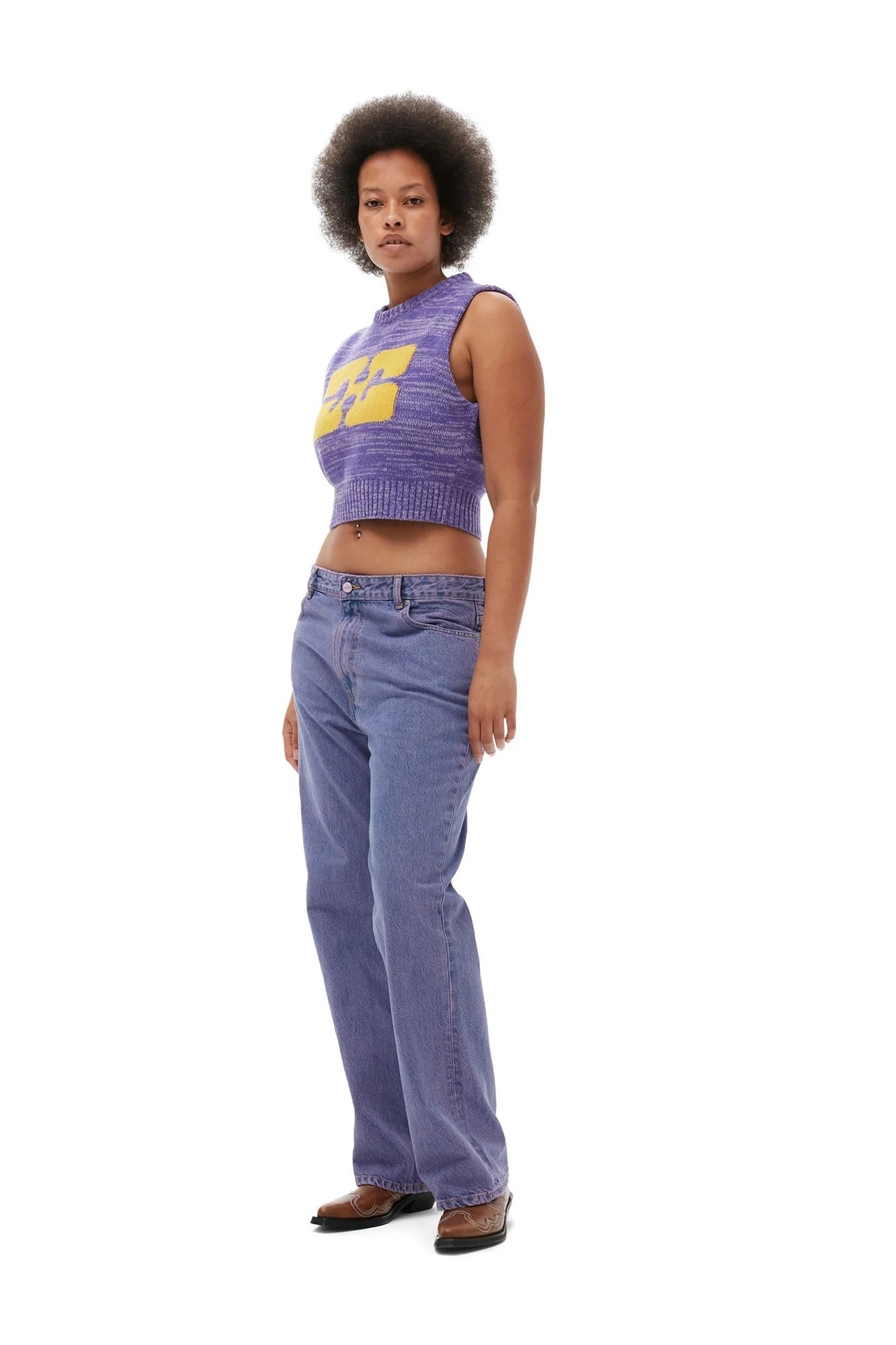 GRAPHIC CROPPED VEST