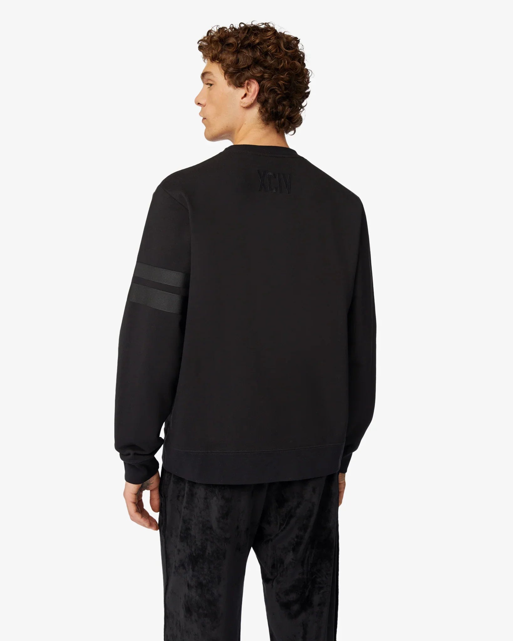 GCDS LOGO VELVET CREWNECK
