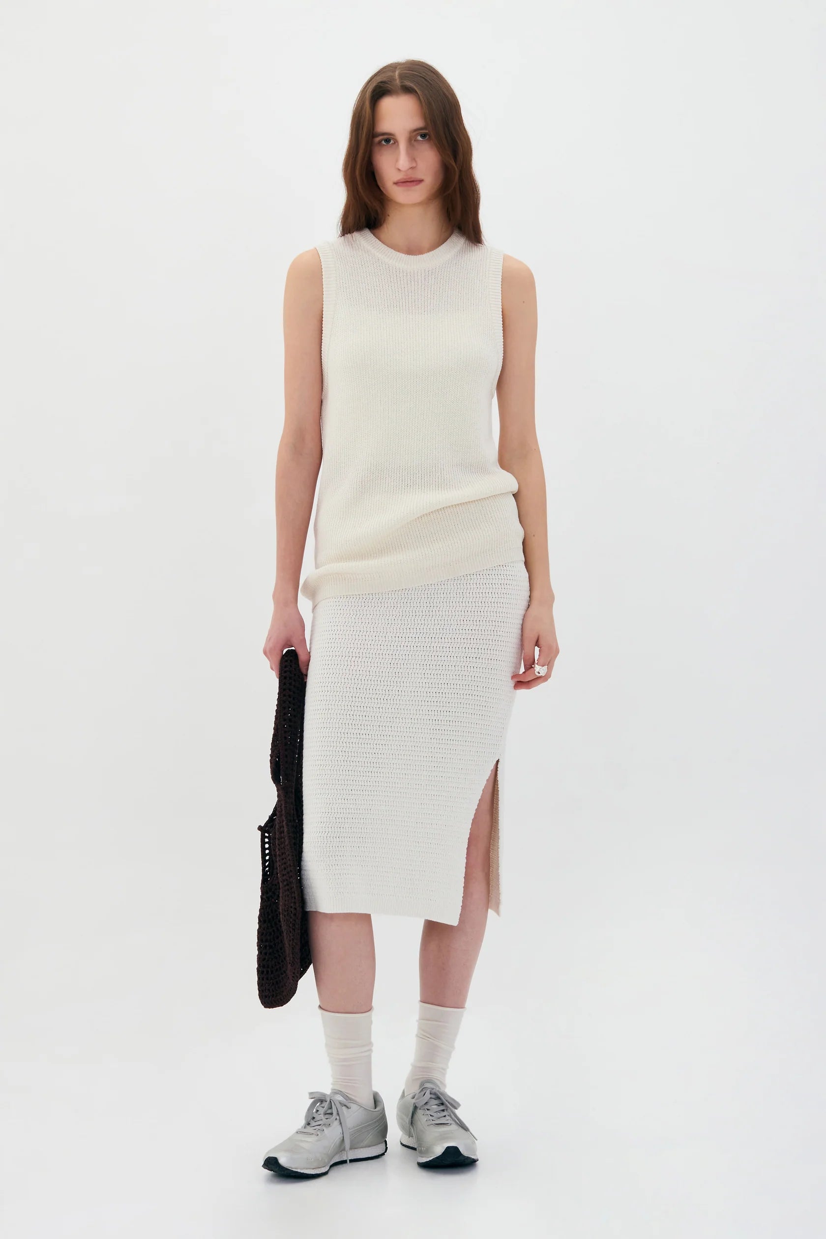 RESORT SLEEVELESS TOP