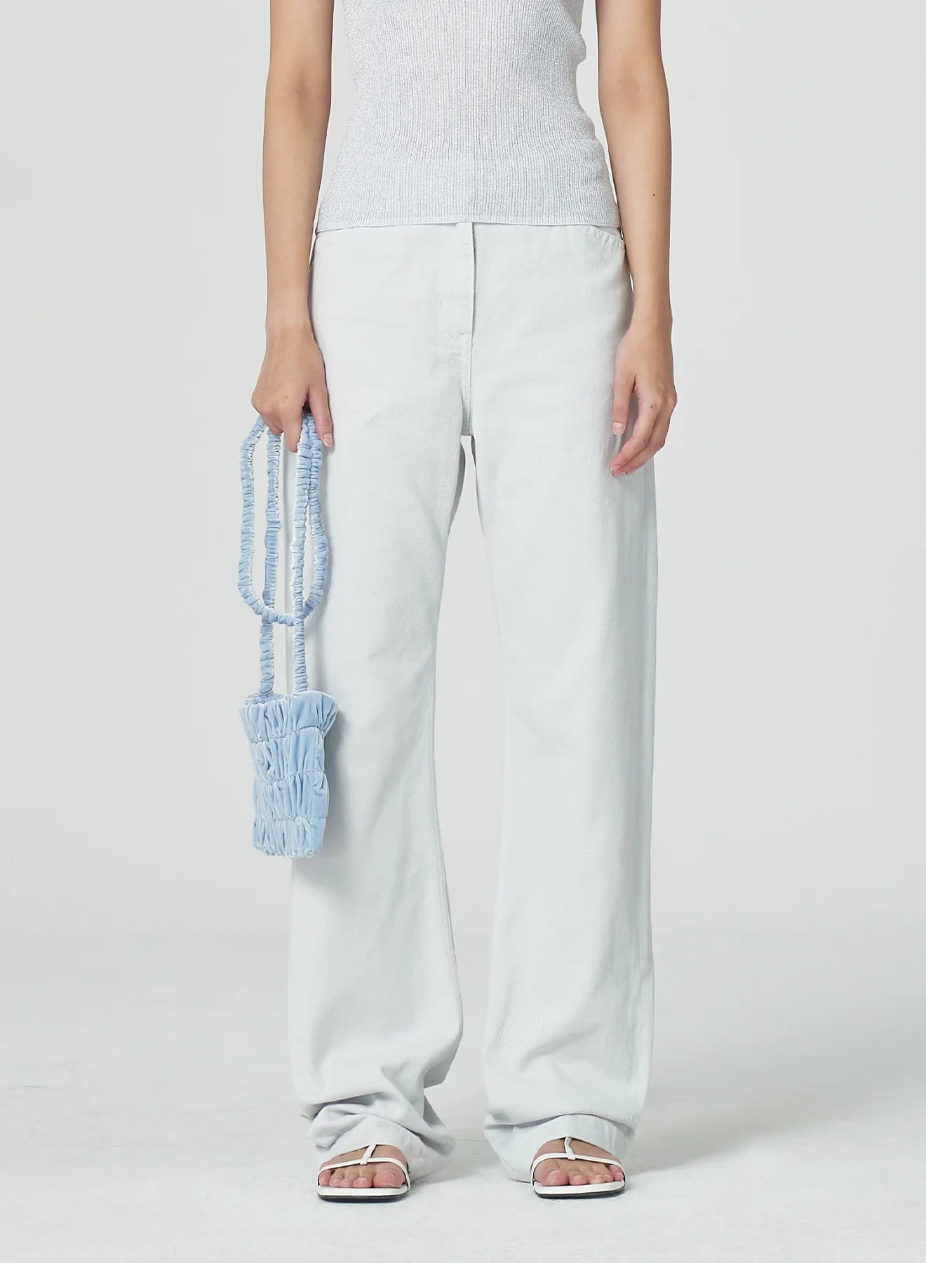STRAIGHT FIT JEANS