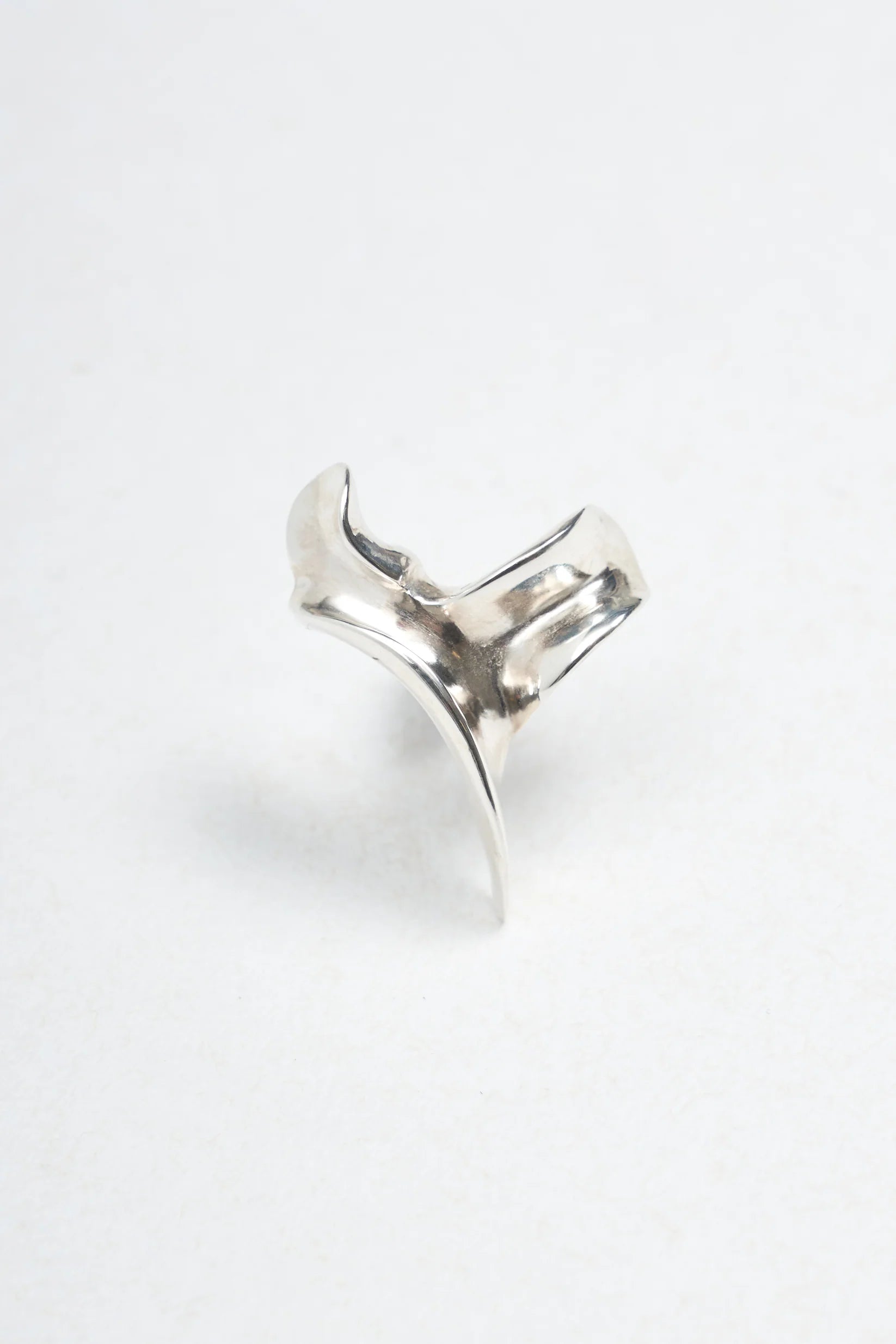 SHIFT STUD EARRING
