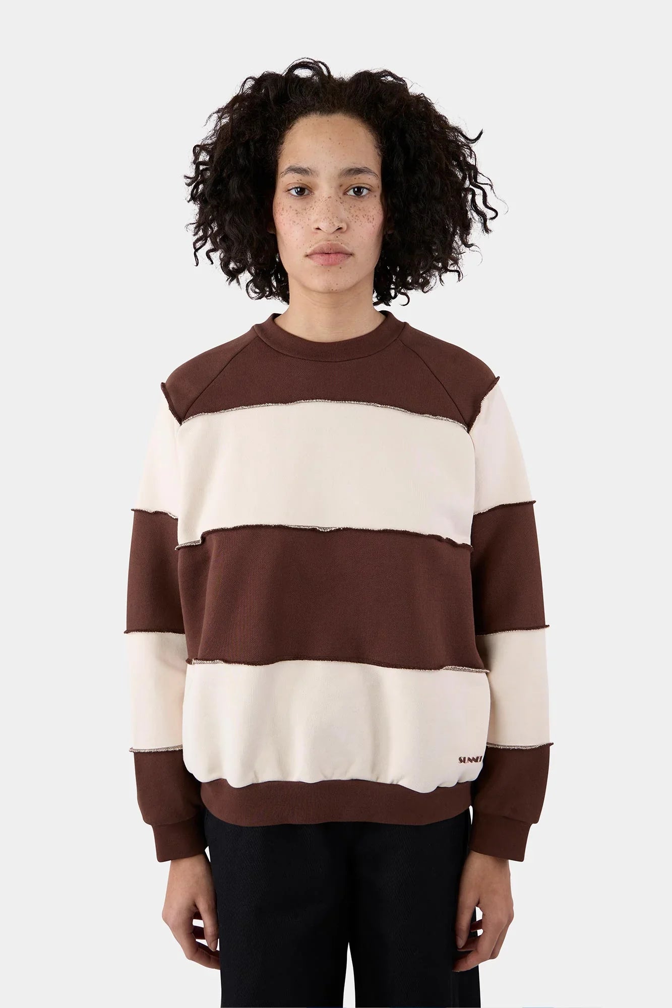 CLASSIC SWEATSHIRT PANEL CUTS BROWN