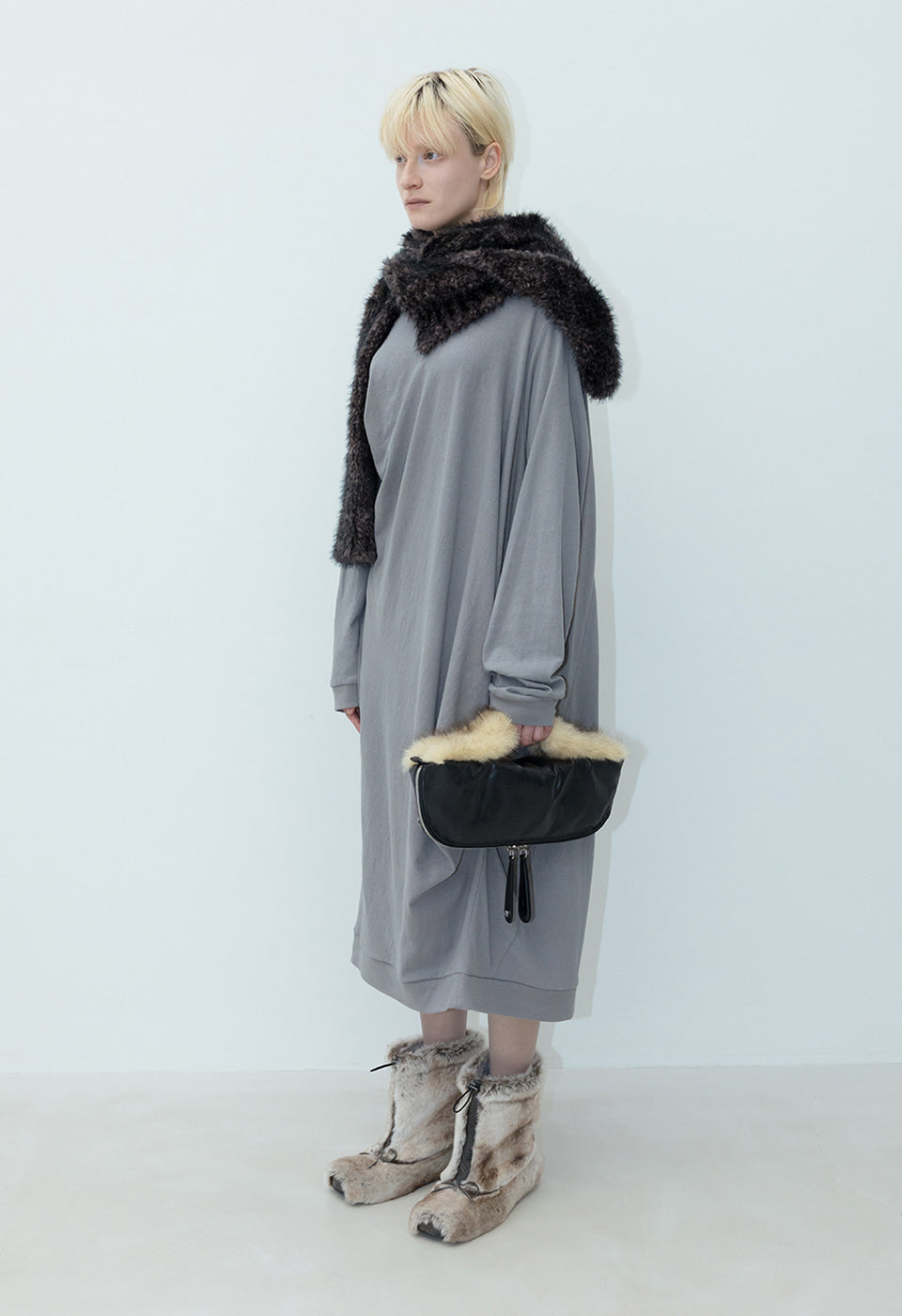 TEDDY KNIT HOODED SCARF