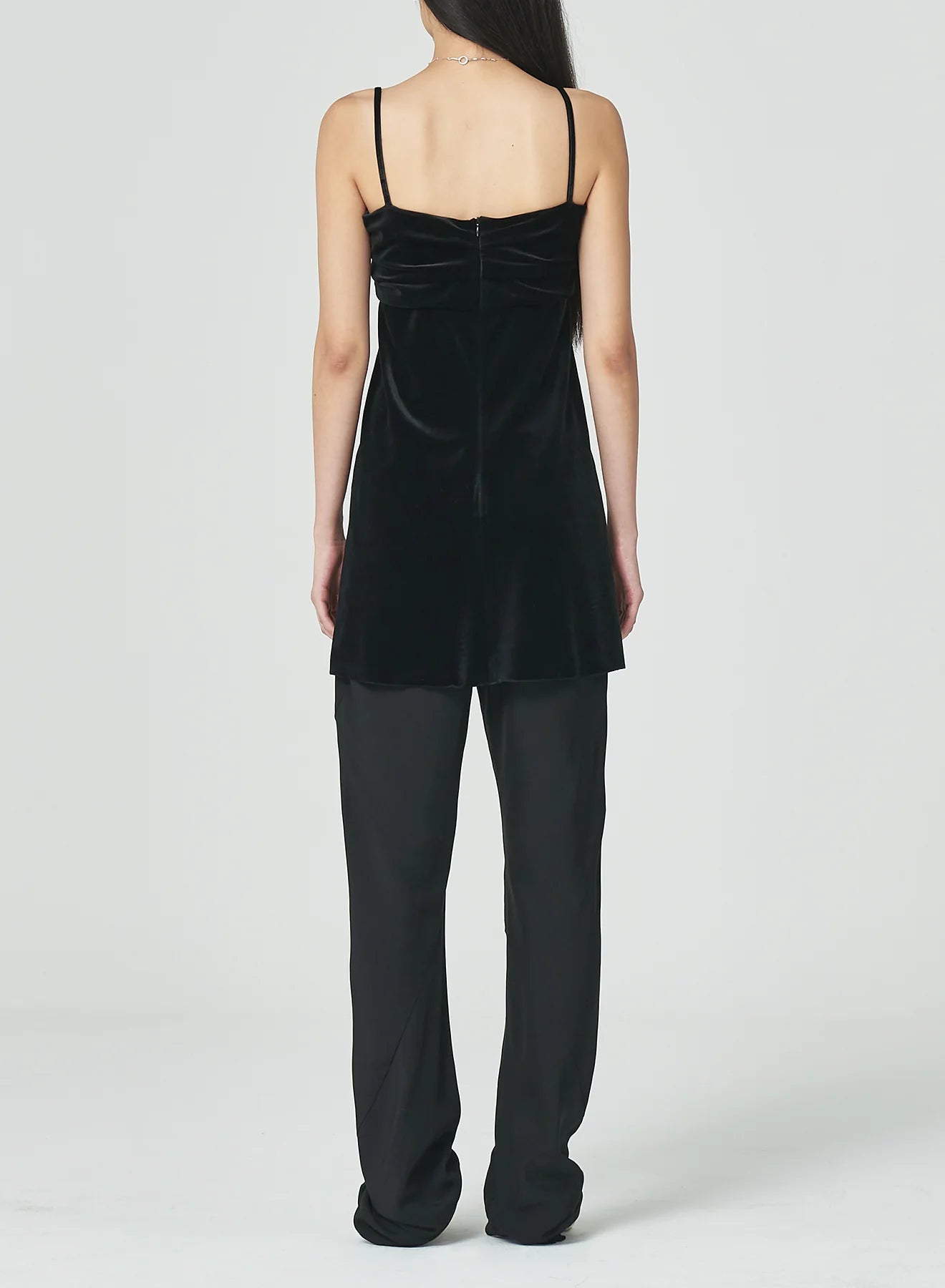 BLACK VELVET SLEEVELESS TOP