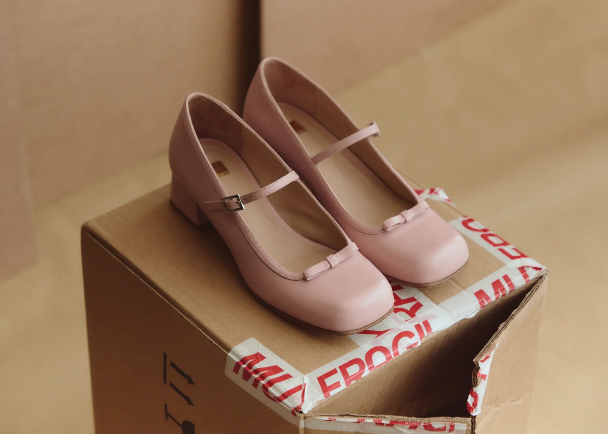 MARY JANE PALE PINK
