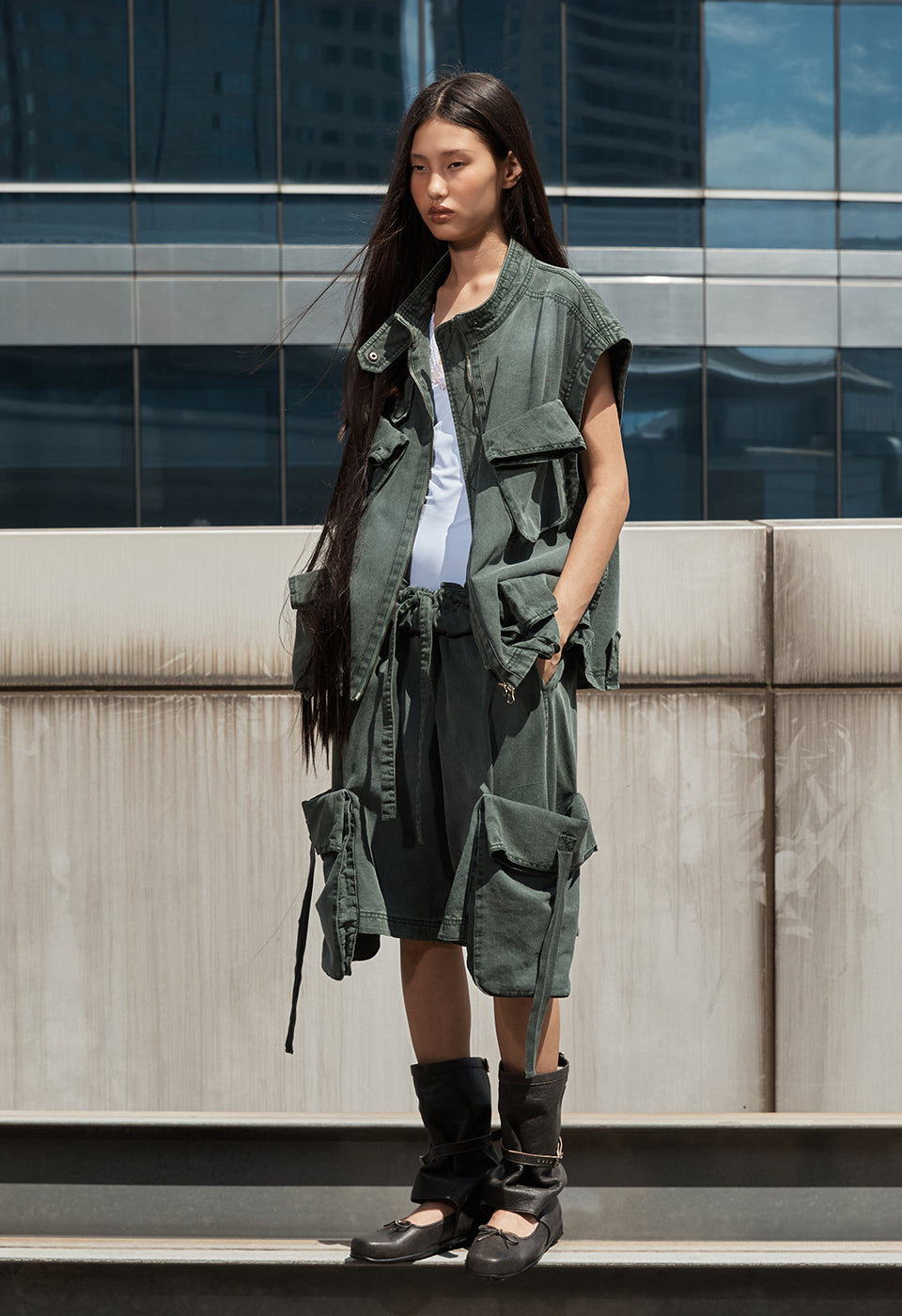 ROLLED WAIST CARGO SHORTS KHAKI