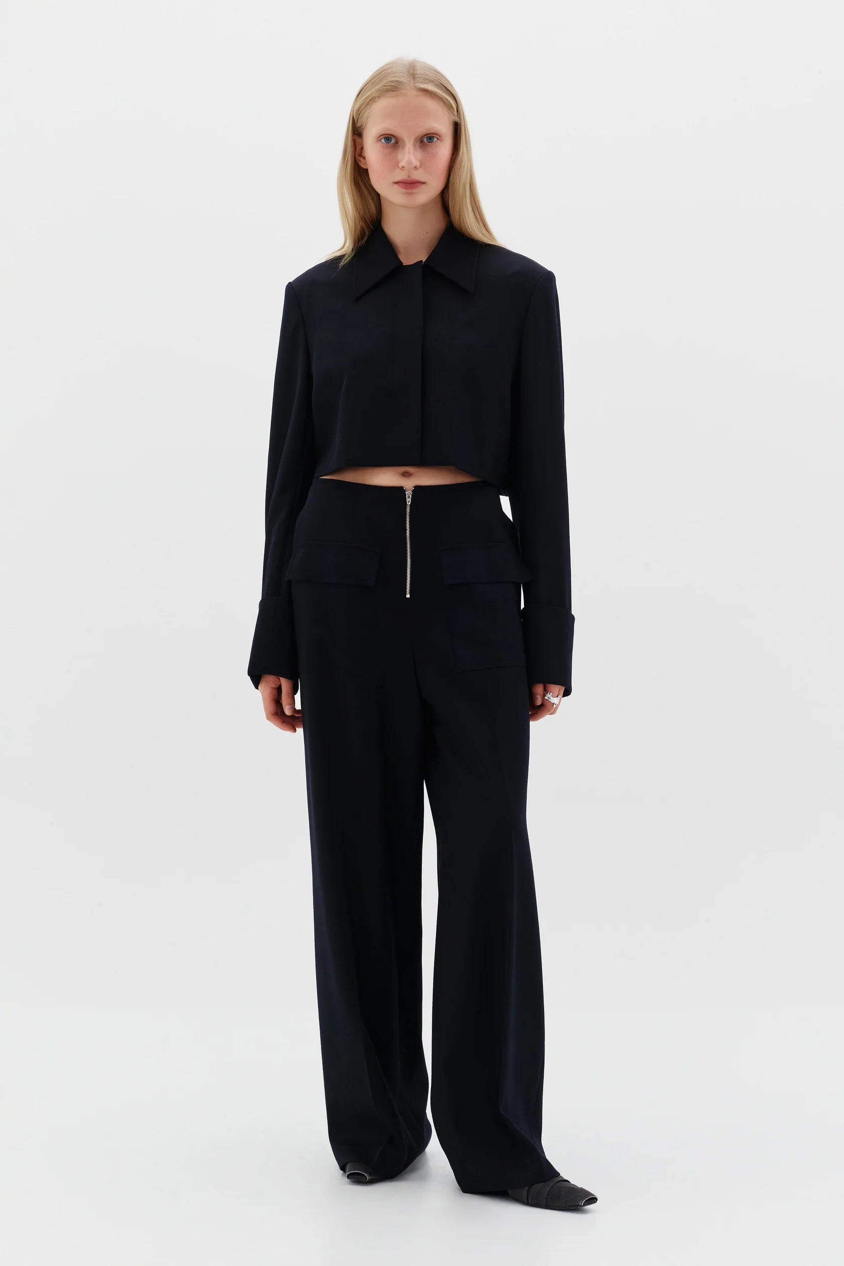SHORT JACKET